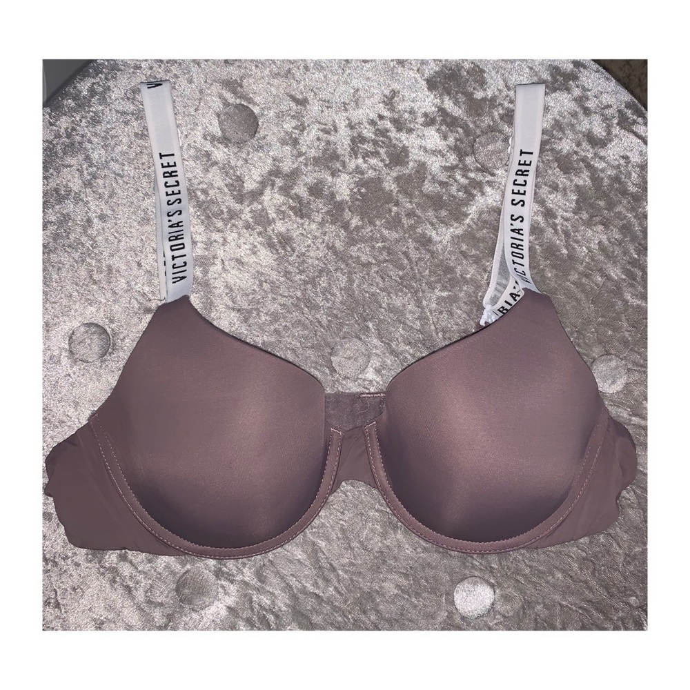 Victoria’s Secret bra